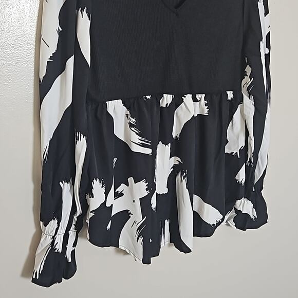 Flounce Sleeve V Neck Peplum Top Sz Large - Picture 4 of 9